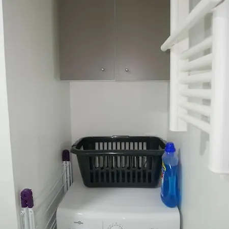 Indépendant, Au Calme. Apartamento *